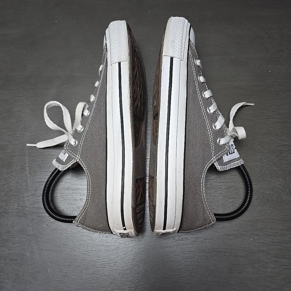Converse All Star Chuck Taylor Shoes M6 W8 Gray Low Top Sneakers Athletic 1J794 - Picture 8 of 9